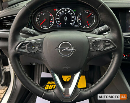 Белый Опель Инсигния, объемом двигателя 2 л и пробегом 38 тыс. км за 25400 $, фото 11 на Automoto.ua