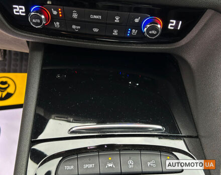 Белый Опель Инсигния, объемом двигателя 2 л и пробегом 38 тыс. км за 25400 $, фото 16 на Automoto.ua