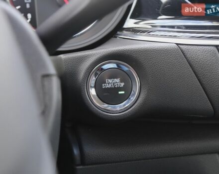 Белый Опель Инсигния, объемом двигателя 2 л и пробегом 240 тыс. км за 15900 $, фото 22 на Automoto.ua