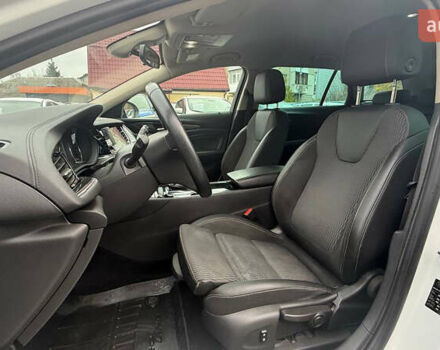 Белый Опель Инсигния, объемом двигателя 1.96 л и пробегом 191 тыс. км за 14900 $, фото 15 на Automoto.ua