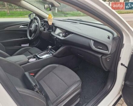 Белый Опель Инсигния, объемом двигателя 1.96 л и пробегом 223 тыс. км за 15000 $, фото 8 на Automoto.ua