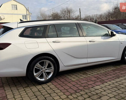 Белый Опель Инсигния, объемом двигателя 1.96 л и пробегом 149 тыс. км за 15900 $, фото 7 на Automoto.ua