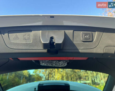 Белый Опель Инсигния, объемом двигателя 2 л и пробегом 227 тыс. км за 15400 $, фото 20 на Automoto.ua