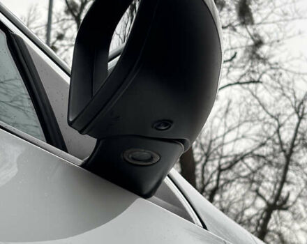 Білий Опель Інсігнія, об'ємом двигуна 1.96 л та пробігом 209 тис. км за 22000 $, фото 7 на Automoto.ua