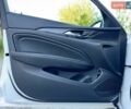 Білий Опель Інсігнія, об'ємом двигуна 1.6 л та пробігом 228 тис. км за 15800 $, фото 75 на Automoto.ua