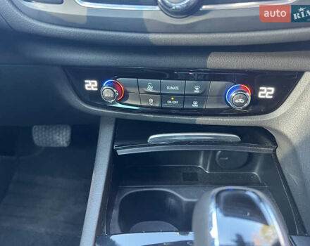 Белый Опель Инсигния, объемом двигателя 2 л и пробегом 227 тыс. км за 15400 $, фото 26 на Automoto.ua