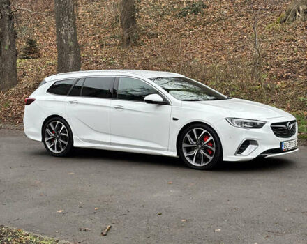 Білий Опель Інсігнія, об'ємом двигуна 1.96 л та пробігом 209 тис. км за 22000 $, фото 1 на Automoto.ua