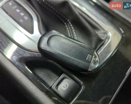 Опель Інсігнія 2019 у Хмельницькому на Automoto.ua Білий Опель Інсігнія, об'ємом двигуна 1.96 л та пробігом 144 тис. км за 14000 $, фото 4 на Automoto.ua