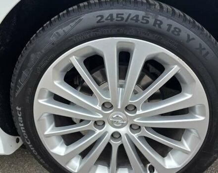 Білий Опель Інсігнія, об'ємом двигуна 2 л та пробігом 225 тис. км за 16500 $, фото 47 на Automoto.ua