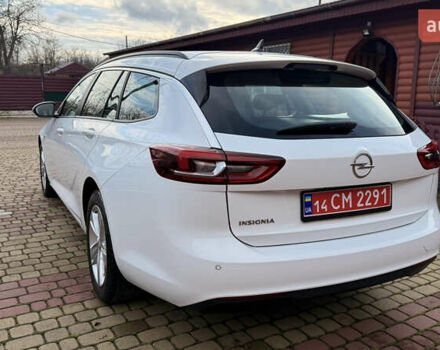 Белый Опель Инсигния, объемом двигателя 1.96 л и пробегом 149 тыс. км за 15900 $, фото 12 на Automoto.ua