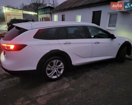 Белый Опель Инсигния, объемом двигателя 2 л и пробегом 231 тыс. км за 15500 $, фото 24 на Automoto.ua