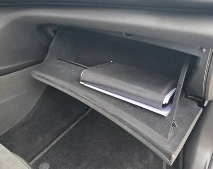 Білий Опель Інсігнія, об'ємом двигуна 2 л та пробігом 225 тис. км за 16500 $, фото 46 на Automoto.ua