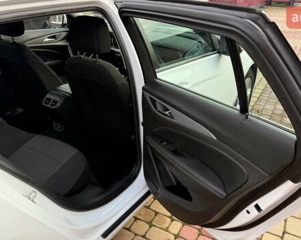 Белый Опель Инсигния, объемом двигателя 1.96 л и пробегом 149 тыс. км за 15900 $, фото 31 на Automoto.ua