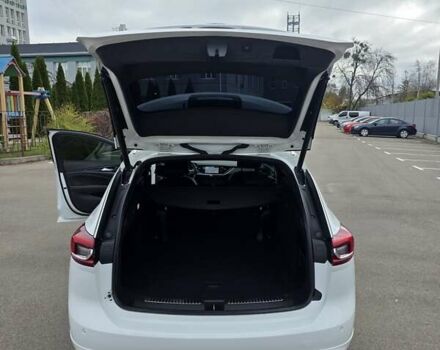 Білий Опель Інсігнія, об'ємом двигуна 2 л та пробігом 225 тис. км за 16500 $, фото 36 на Automoto.ua