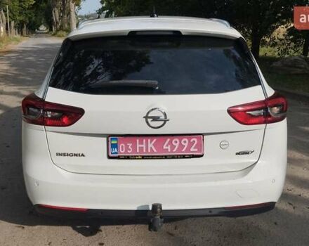 Белый Опель Инсигния, объемом двигателя 0 л и пробегом 182 тыс. км за 15600 $, фото 6 на Automoto.ua