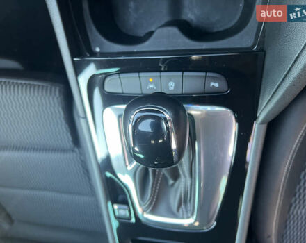 Белый Опель Инсигния, объемом двигателя 2 л и пробегом 227 тыс. км за 15400 $, фото 27 на Automoto.ua