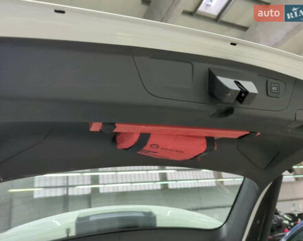 Опель Інсігнія 2019 у Хмельницькому на Automoto.ua Білий Опель Інсігнія, об'ємом двигуна 1.96 л та пробігом 144 тис. км за 14000 $, фото 5 на Automoto.ua