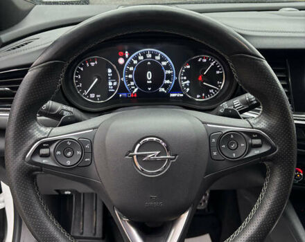 Білий Опель Інсігнія, об'ємом двигуна 1.96 л та пробігом 209 тис. км за 22000 $, фото 10 на Automoto.ua