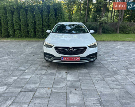 Белый Опель Инсигния, объемом двигателя 2 л и пробегом 220 тыс. км за 15700 $, фото 16 на Automoto.ua