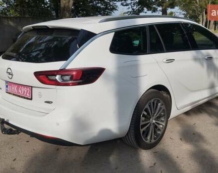 Белый Опель Инсигния, объемом двигателя 0 л и пробегом 182 тыс. км за 15600 $, фото 1 на Automoto.ua