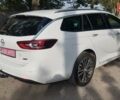 Белый Опель Инсигния, объемом двигателя 0 л и пробегом 182 тыс. км за 15600 $, фото 1 на Automoto.ua