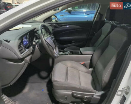 Опель Інсігнія 2019 у Хмельницькому на Automoto.ua Білий Опель Інсігнія, об'ємом двигуна 1.96 л та пробігом 144 тис. км за 14000 $, фото 3 на Automoto.ua