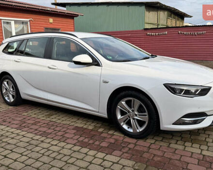 Белый Опель Инсигния, объемом двигателя 1.96 л и пробегом 149 тыс. км за 15900 $, фото 5 на Automoto.ua