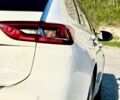 Білий Опель Інсігнія, об'ємом двигуна 1.6 л та пробігом 228 тис. км за 15800 $, фото 33 на Automoto.ua