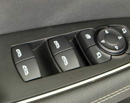 Білий Опель Інсігнія, об'ємом двигуна 1.96 л та пробігом 152 тис. км за 18950 $, фото 23 на Automoto.ua