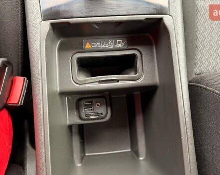 Белый Опель Инсигния, объемом двигателя 1.96 л и пробегом 149 тыс. км за 15900 $, фото 80 на Automoto.ua