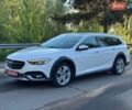 Белый Опель Инсигния, объемом двигателя 2 л и пробегом 223 тыс. км за 16200 $, фото 1 на Automoto.ua