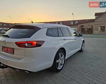 Белый Опель Инсигния, объемом двигателя 1.96 л и пробегом 193 тыс. км за 17999 $, фото 11 на Automoto.ua