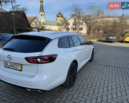 Белый Опель Инсигния, объемом двигателя 1.96 л и пробегом 189 тыс. км за 17700 $, фото 6 на Automoto.ua