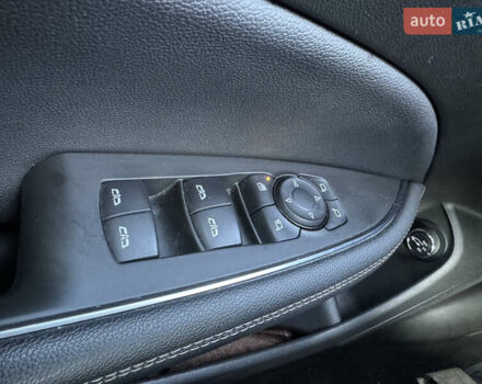 Белый Опель Инсигния, объемом двигателя 1.96 л и пробегом 189 тыс. км за 17700 $, фото 24 на Automoto.ua