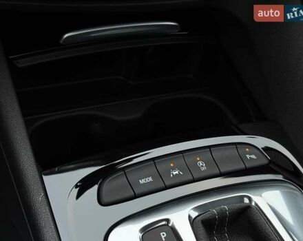 Белый Опель Инсигния, объемом двигателя 2 л и пробегом 169 тыс. км за 20999 $, фото 55 на Automoto.ua