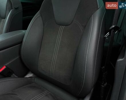 Белый Опель Инсигния, объемом двигателя 2 л и пробегом 169 тыс. км за 20999 $, фото 39 на Automoto.ua