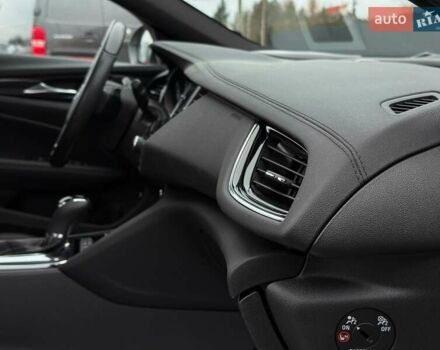 Белый Опель Инсигния, объемом двигателя 2 л и пробегом 169 тыс. км за 20999 $, фото 80 на Automoto.ua