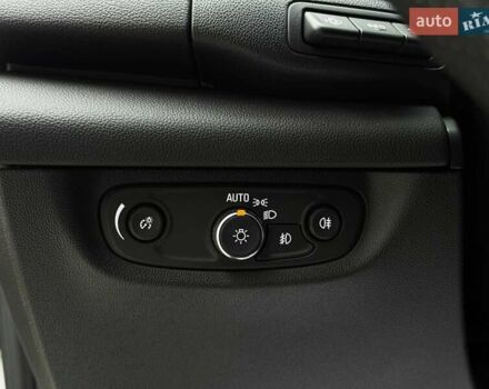 Белый Опель Инсигния, объемом двигателя 2 л и пробегом 169 тыс. км за 20999 $, фото 44 на Automoto.ua