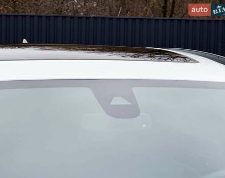 Белый Опель Инсигния, объемом двигателя 2 л и пробегом 169 тыс. км за 20999 $, фото 16 на Automoto.ua