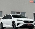 Белый Опель Инсигния, объемом двигателя 2 л и пробегом 169 тыс. км за 20999 $, фото 1 на Automoto.ua