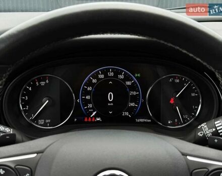 Белый Опель Инсигния, объемом двигателя 2 л и пробегом 169 тыс. км за 20999 $, фото 47 на Automoto.ua