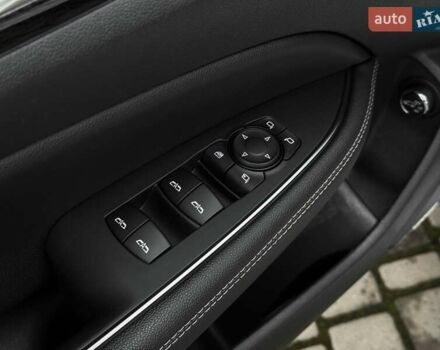 Белый Опель Инсигния, объемом двигателя 2 л и пробегом 169 тыс. км за 20999 $, фото 33 на Automoto.ua