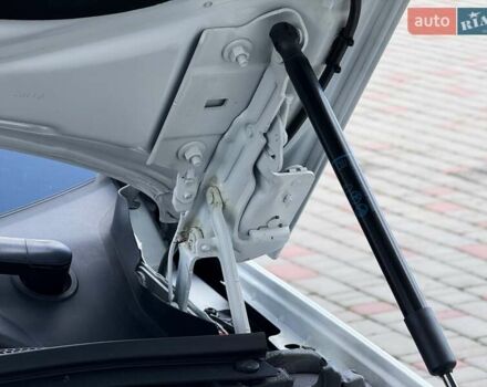 Белый Опель Инсигния, объемом двигателя 2 л и пробегом 169 тыс. км за 20999 $, фото 102 на Automoto.ua