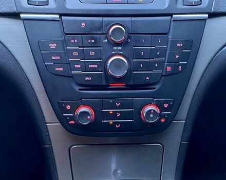 Белый Опель Инсигния, объемом двигателя 1.6 л и пробегом 193 тыс. км за 8500 $, фото 10 на Automoto.ua