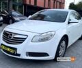 Белый Опель Инсигния, объемом двигателя 2 л и пробегом 276 тыс. км за 8000 $, фото 2 на Automoto.ua