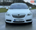 Белый Опель Инсигния, объемом двигателя 2 л и пробегом 257 тыс. км за 7400 $, фото 1 на Automoto.ua
