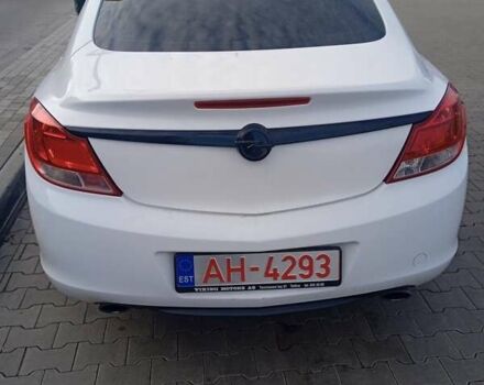 Белый Опель Инсигния, объемом двигателя 1.6 л и пробегом 158 тыс. км за 7500 $, фото 1 на Automoto.ua