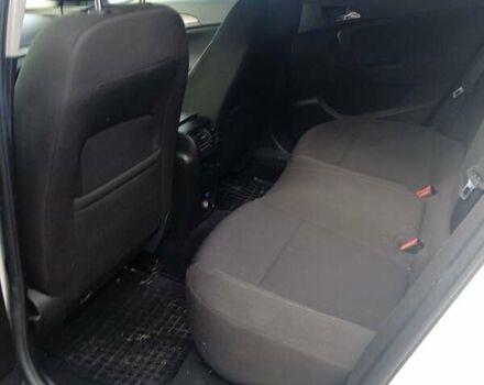 Белый Опель Инсигния, объемом двигателя 1.6 л и пробегом 158 тыс. км за 7500 $, фото 13 на Automoto.ua