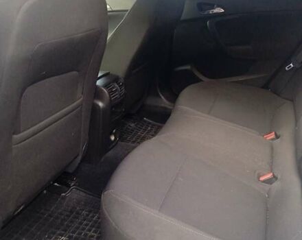 Белый Опель Инсигния, объемом двигателя 1.6 л и пробегом 158 тыс. км за 7500 $, фото 11 на Automoto.ua