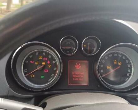 Белый Опель Инсигния, объемом двигателя 1.4 л и пробегом 200 тыс. км за 7000 $, фото 8 на Automoto.ua